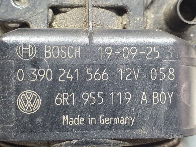 bontott VW UP Első Ablaktörlő Szerkezet Motorral