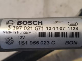 bontott VW UP Első Ablaktörlő Szerkezet Motorral