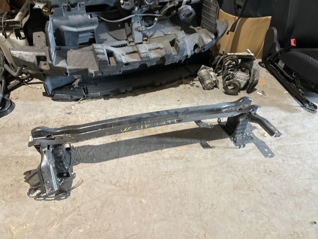 bontott VW UP Első Lökhárító Merevítő (Fém)