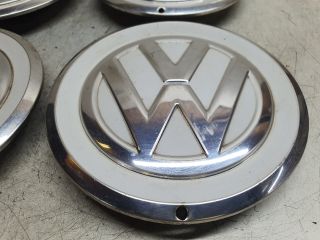 bontott VW UP Felniközép Szett