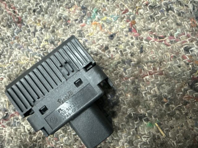 bontott VW UP Fényszórómagasság Állító Kapcsoló