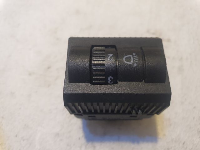 bontott VW UP Fényszórómagasság Állító Kapcsoló