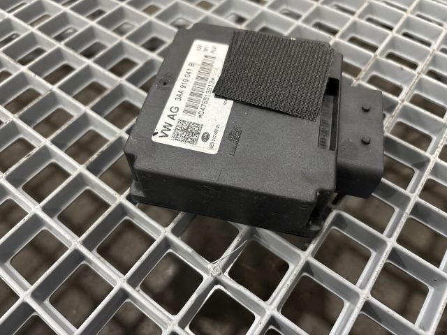 bontott VW UP Feszültségszabályzó