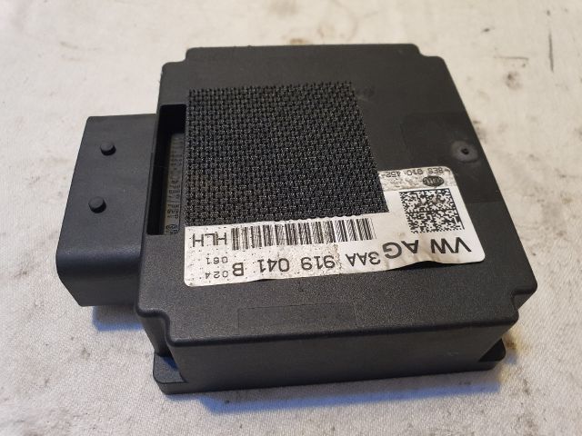 bontott VW UP Feszültségszabályzó