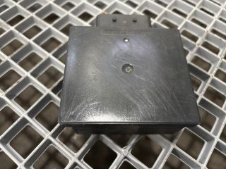 bontott VW UP Feszültségszabályzó