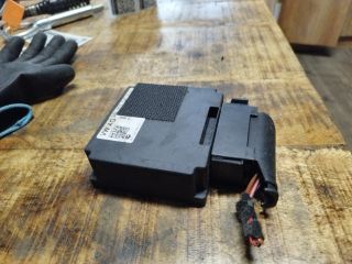 bontott VW UP Feszültségszabályzó