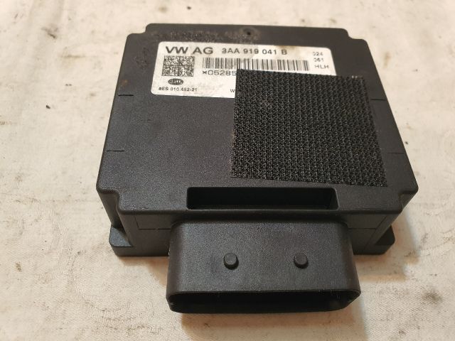 bontott VW UP Feszültségszabályzó