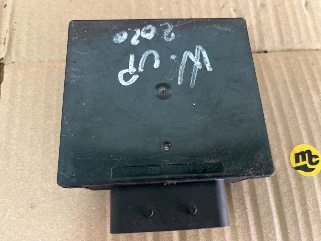 bontott VW UP Feszültségszabályzó