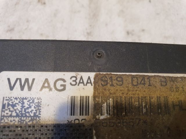 bontott VW UP Feszültségszabályzó