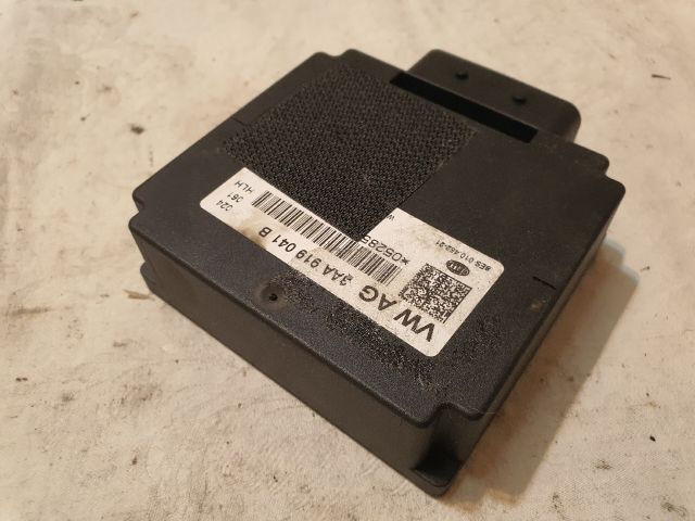 bontott VW UP Feszültségszabályzó