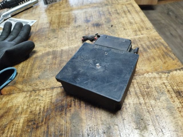 bontott VW UP Feszültségszabályzó