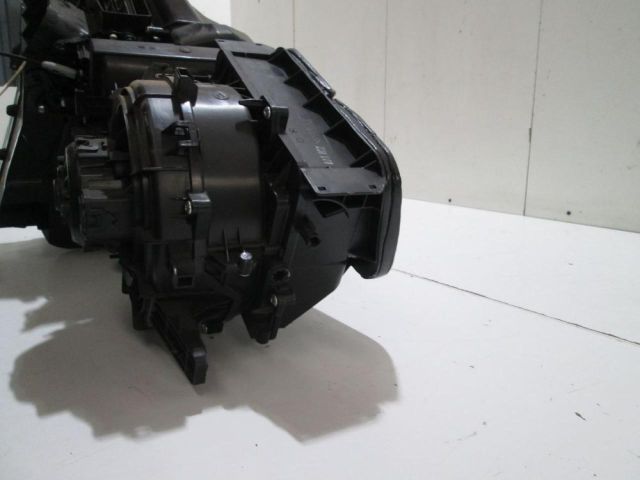 bontott VW UP Fűtés Box