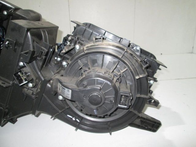 bontott VW UP Fűtés Box