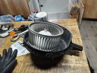 bontott VW UP Fűtőmotor (Klímás)