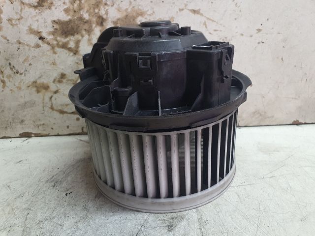 bontott VW UP Fűtőmotor (Klímás)