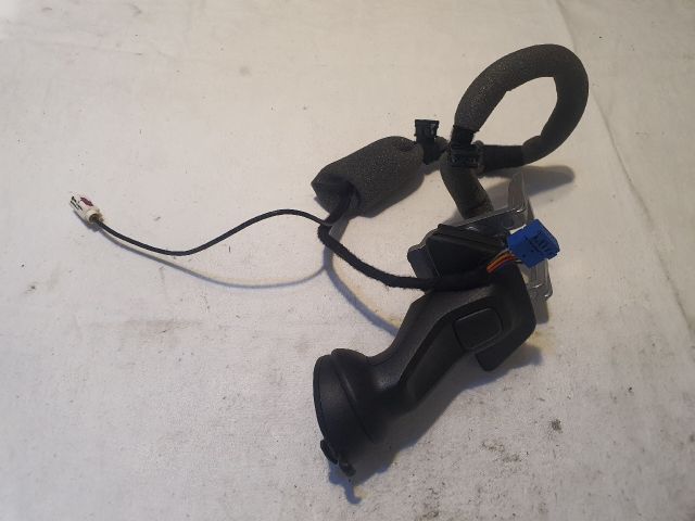 bontott VW UP GPS Tartó Konzol