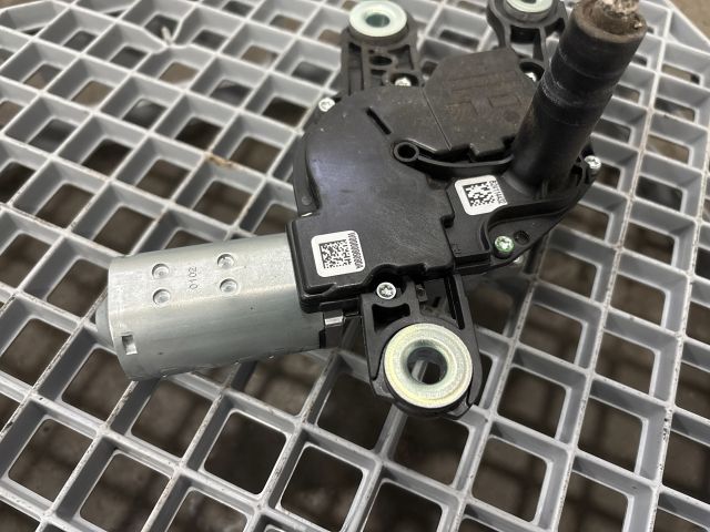 bontott VW UP Hátsó Ablaktörlő Motor