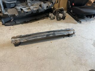 bontott VW UP Hátsó Lökhárító Merevítő (Fém)