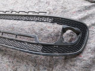 bontott VW UP Hűtőrács