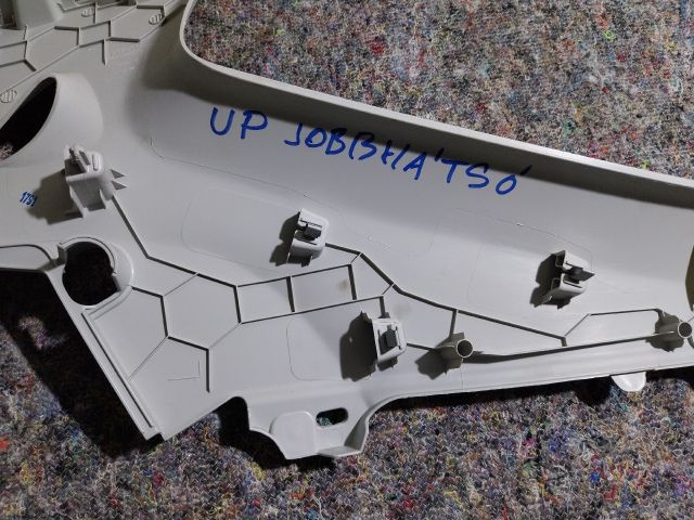 bontott VW UP Jobb C Oszlop Burkolat