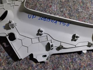 bontott VW UP Jobb C Oszlop Burkolat