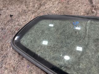 bontott VW UP Jobb C Oszlop Oldalablak Üveg