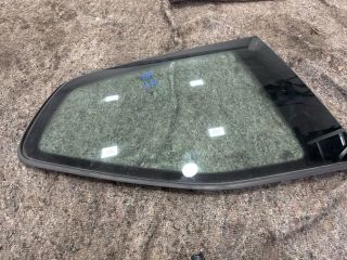 bontott VW UP Jobb C Oszlop Oldalablak Üveg