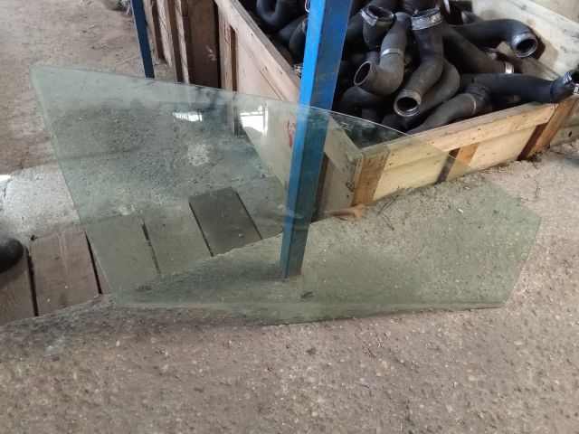 bontott VW UP Jobb első Ablak