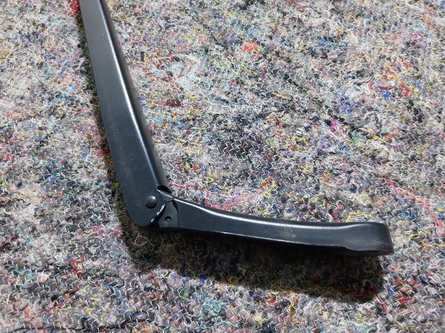 bontott VW UP Jobb első Ablaktörlő Kar