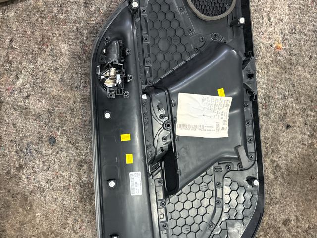 bontott VW UP Jobb első Ajtó Kárpit