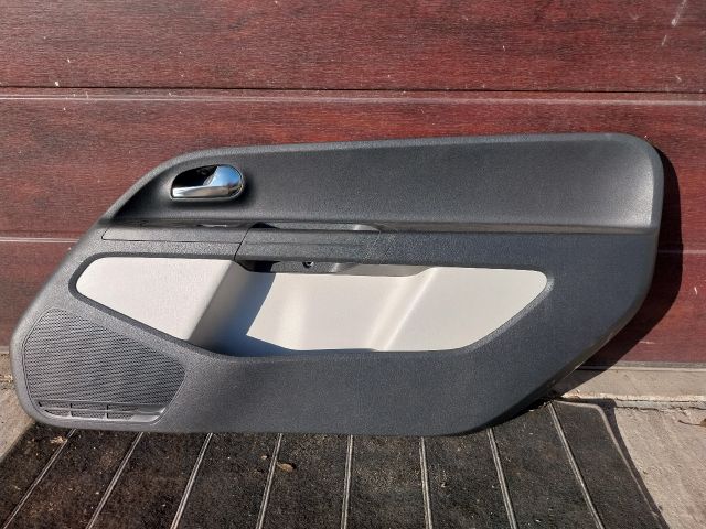 bontott VW UP Jobb első Ajtó Kárpit