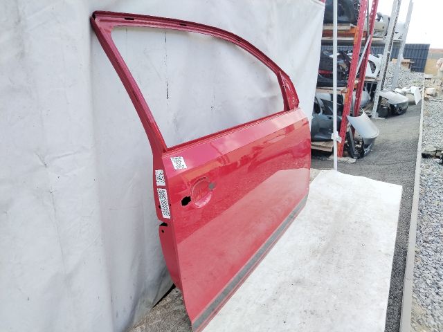bontott VW UP Jobb első Ajtó (Üres lemez)