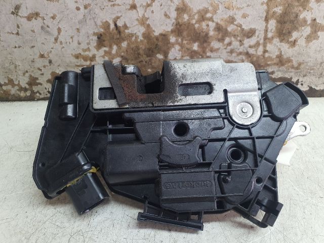 bontott VW UP Jobb első Ajtózár