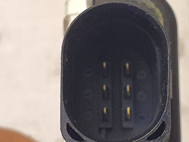 bontott VW UP Jobb első Ajtózár