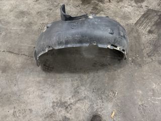 bontott VW UP Jobb első Dobbetét (Kerékjárati, Műanyag)