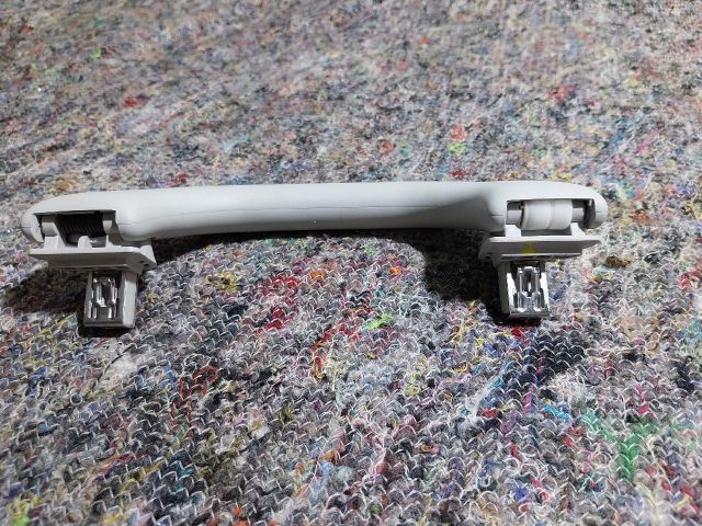 bontott VW UP Jobb első Kapaszkodó (Felső)