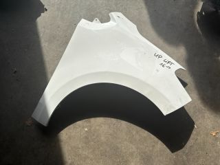 bontott VW UP Jobb első Sárvédő