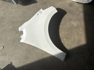 bontott VW UP Jobb első Sárvédő