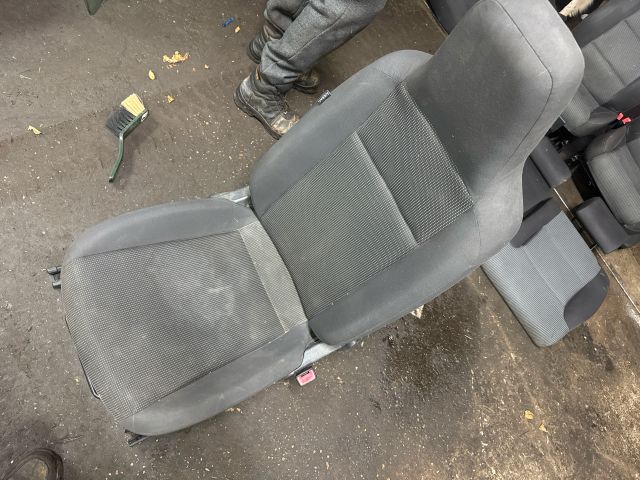 bontott VW UP Jobb első Ülés