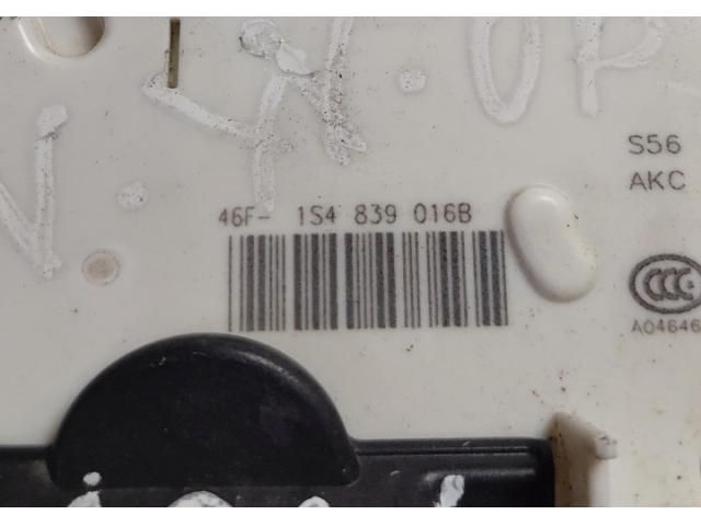 bontott VW UP Jobb hátsó Ajtózár