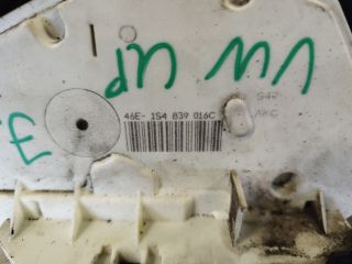 bontott VW UP Jobb hátsó Ajtózár