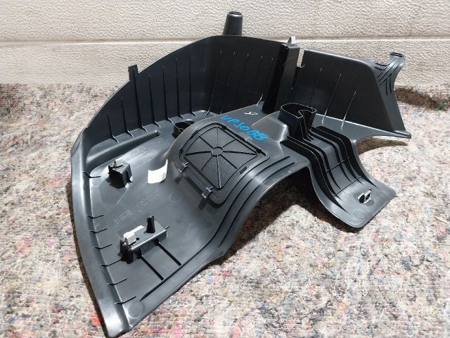 bontott VW UP Jobb hátsó Csomagtér Burkolat (Műanyag)