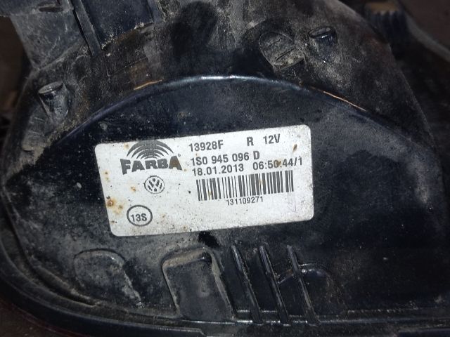 bontott VW UP Jobb Hátsó Lámpa