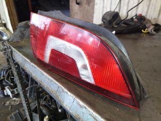 bontott VW UP Jobb Hátsó Lámpa