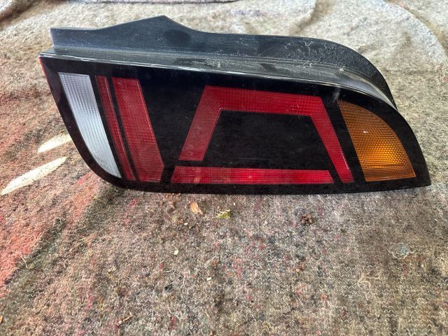 bontott VW UP Jobb Hátsó Lámpa