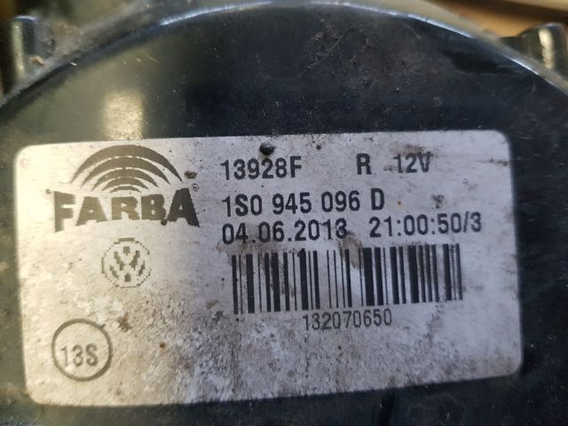 bontott VW UP Jobb Hátsó Lámpa