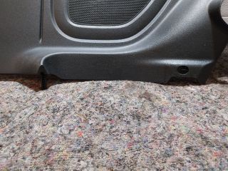 bontott VW UP Jobb hátsó Ülés melletti Kárpit