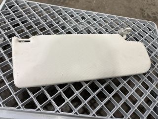 bontott VW UP Jobb Napellenző