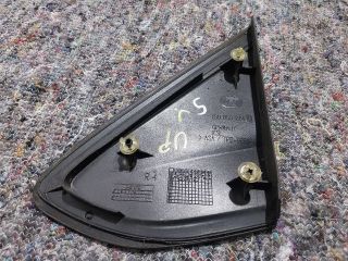 bontott VW UP Jobb Visszapillantó Tükör Előtti Burkolat