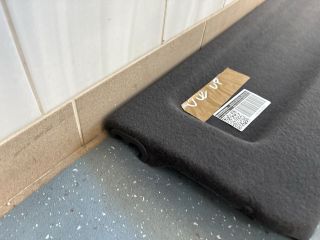 bontott VW UP Kalaptartó